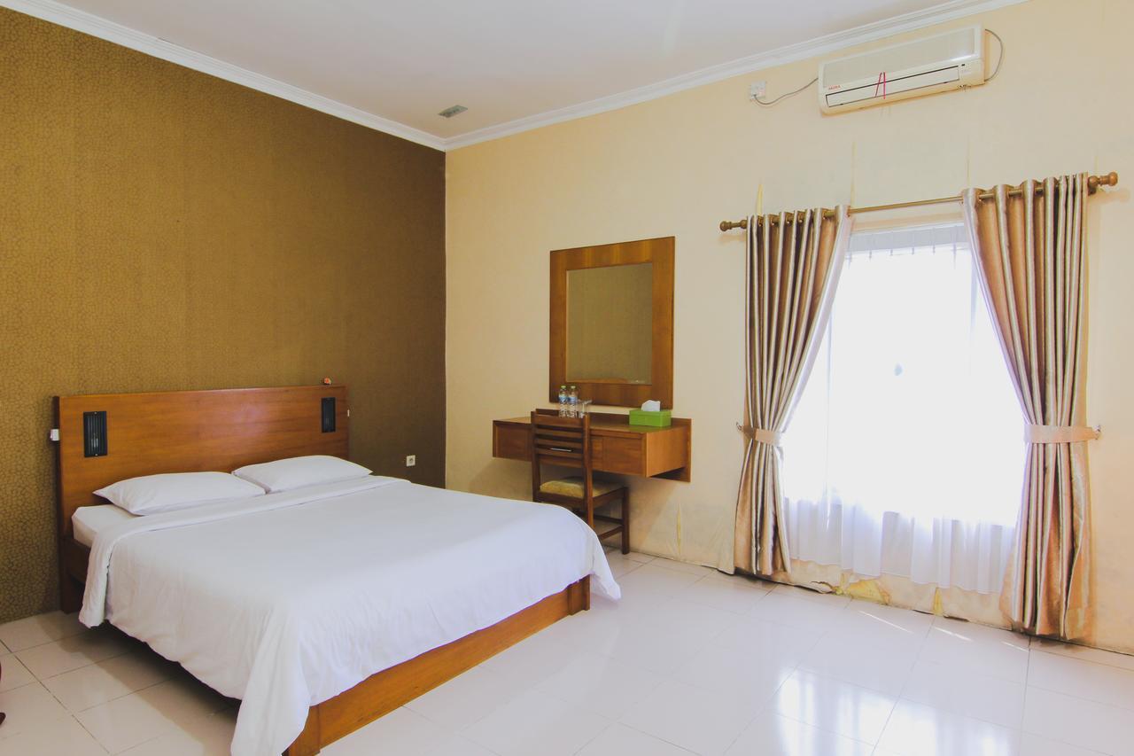 Bandara Asri Hotel 2*