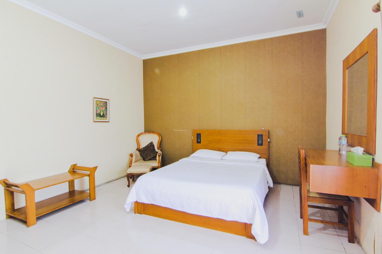 Bandara Asri Hotel 2*